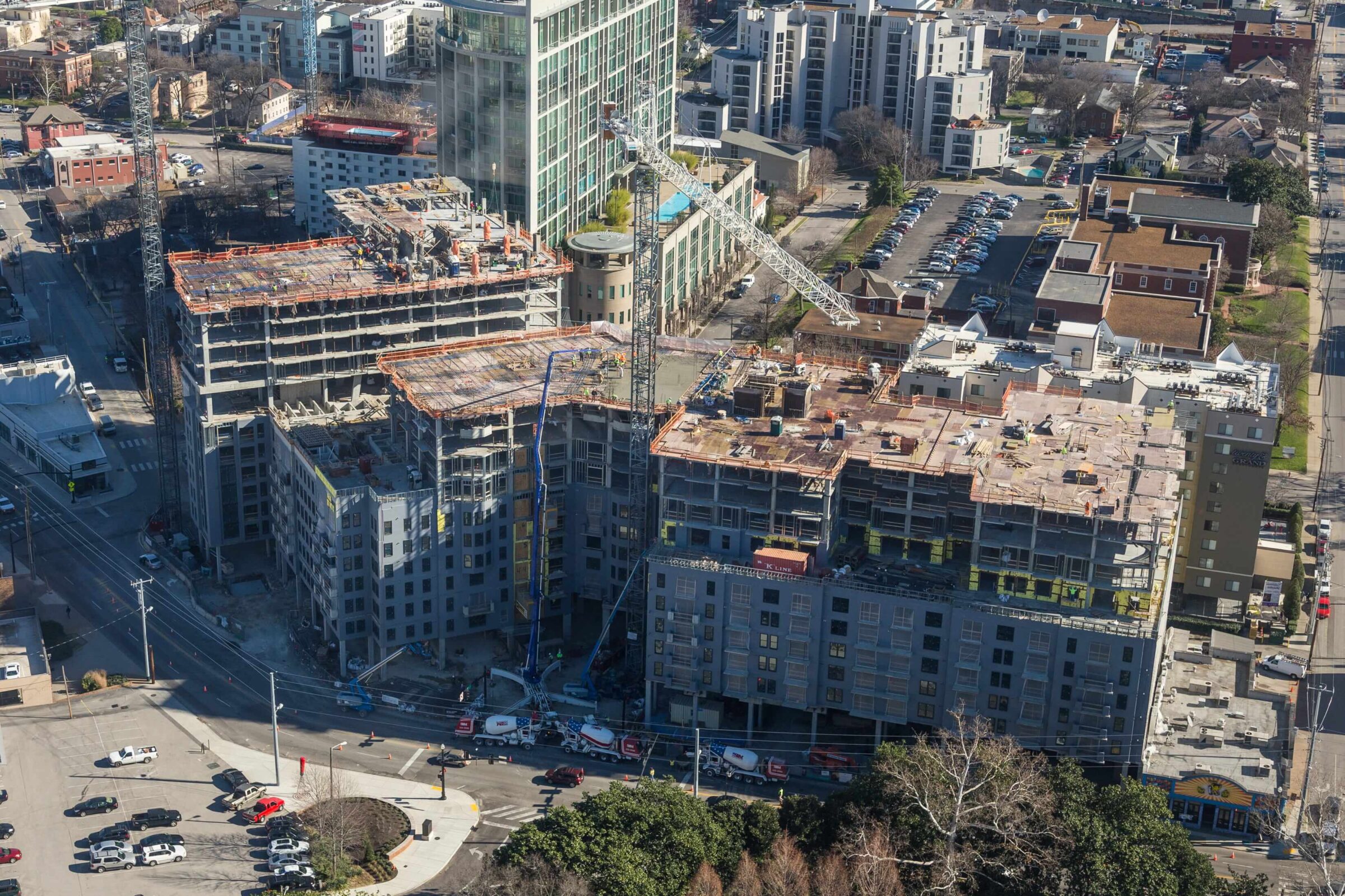 Aertson apartment building under construction